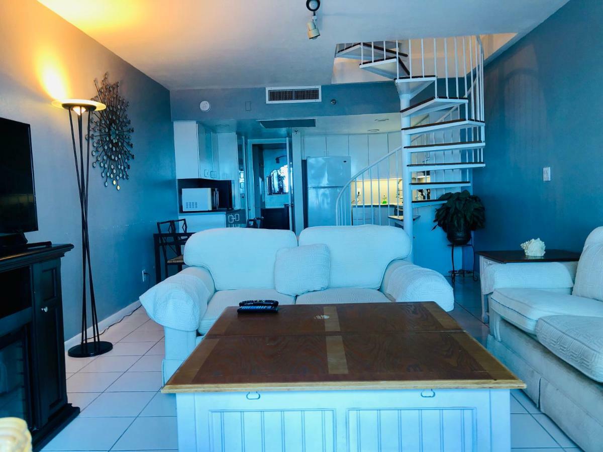 ميامي بيتش Collins Apartments By Design Suites المظهر الخارجي الصورة